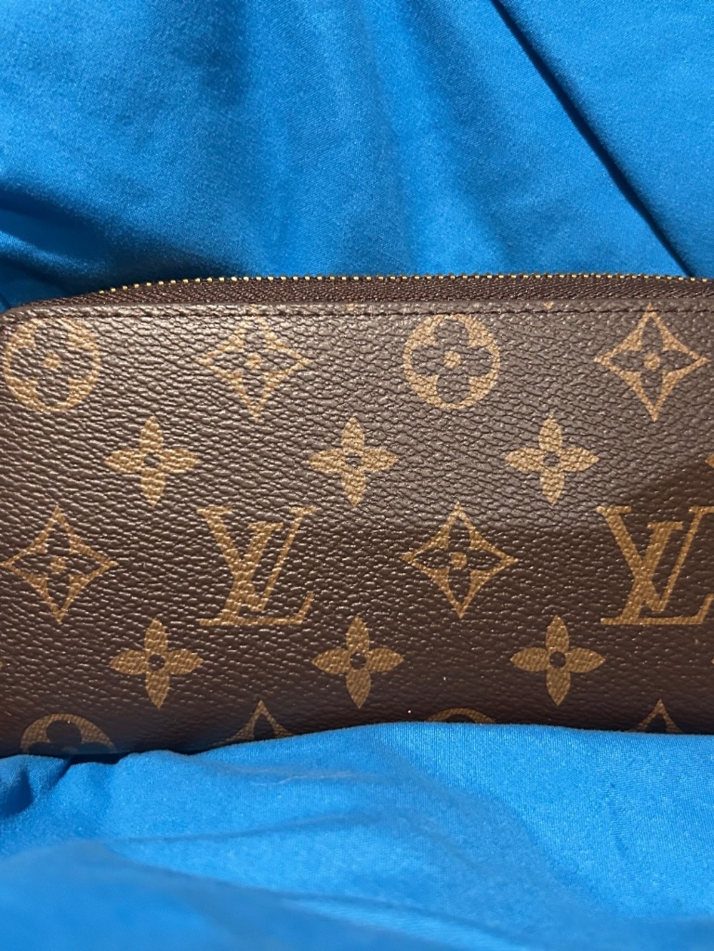 Brand New Louis Vuitton wallet. Never used